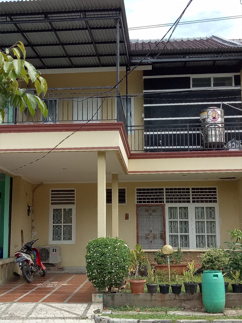 Rumah Disewakan di Cluster Meadow Green Lippo Cikarang  